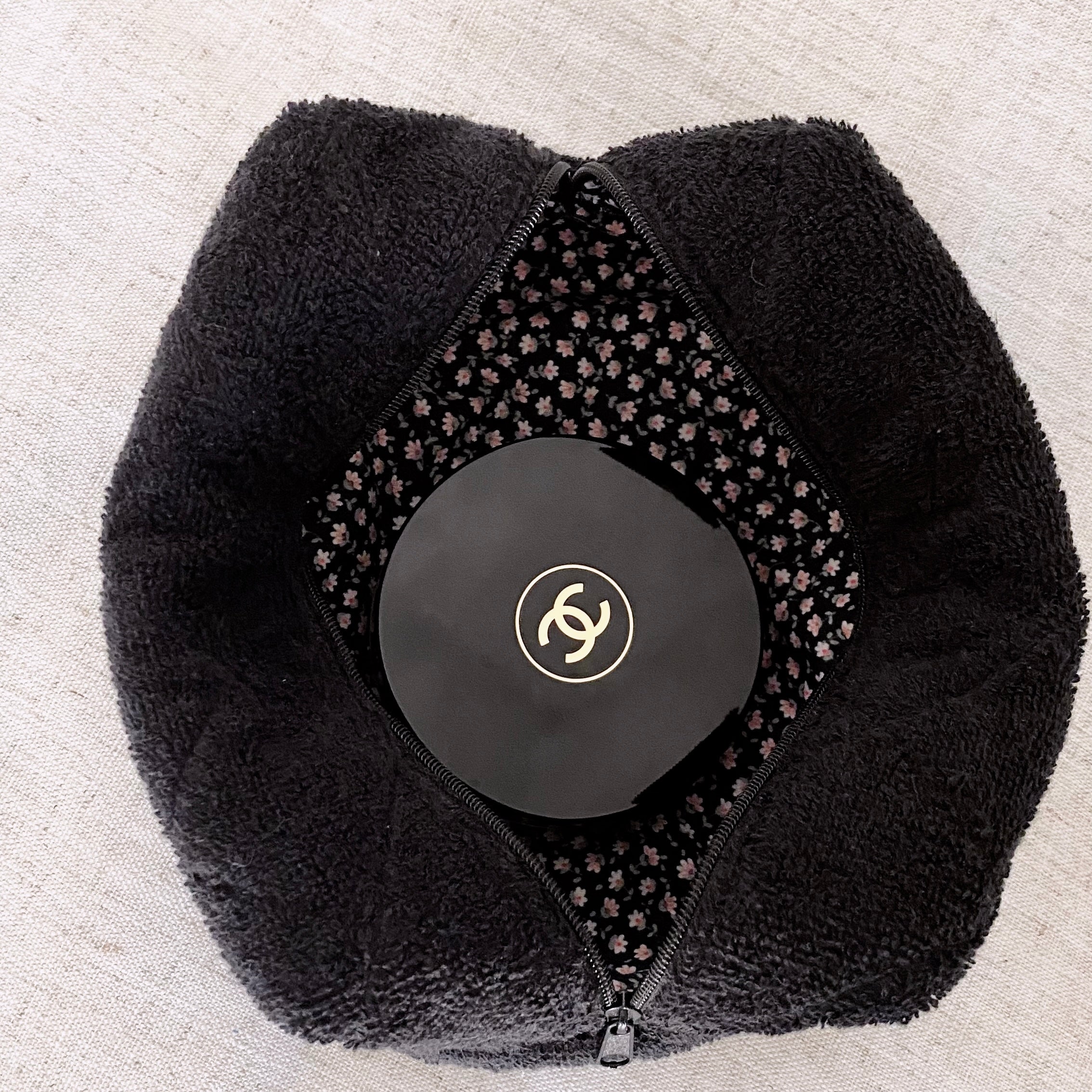 BLACK TERRYCLOTH MAKEUP COSMETICS BAG TRAVEL TOILETRY