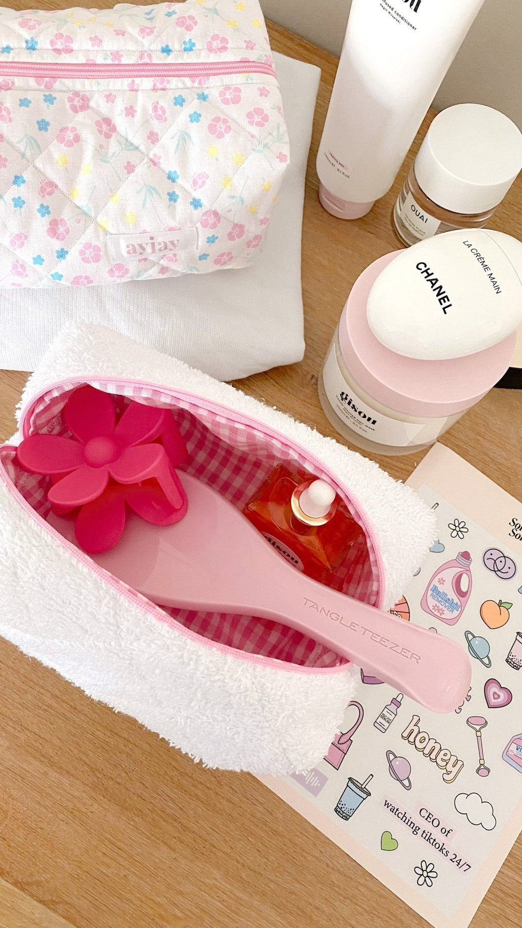 White terrycloth bag with pink gingham lining, open